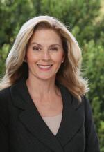 Elizabeth Cranwell Photo